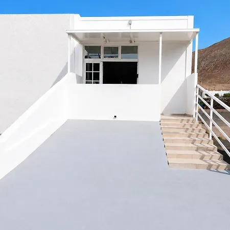 Apartament Tinache